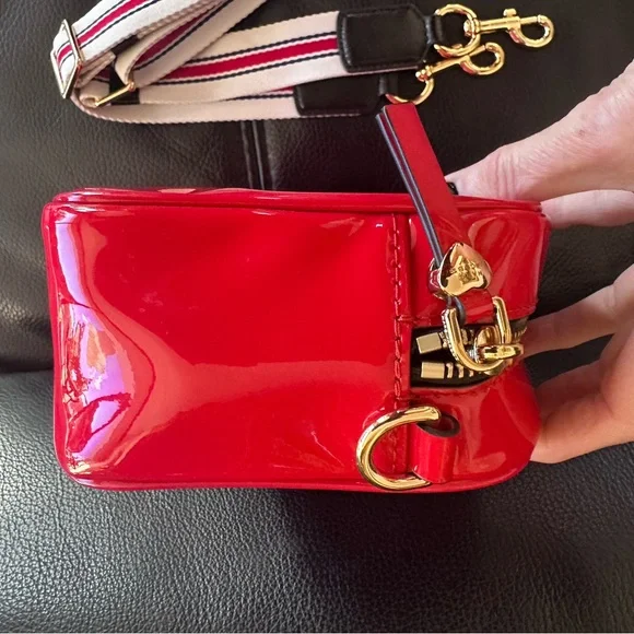 Marc Jacobs Red Patent Heart Logo Camera Crossbody Bag Limited Edition❤️ - Picture 14 of 15